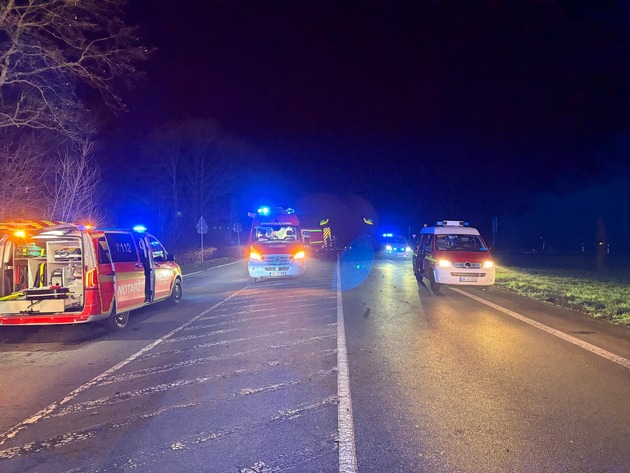FW-WRN: Schwerer Verkehrsunfall auf der Nordlippestra&szlig;e