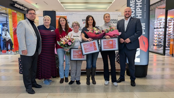 Ein starkes Signal f&uuml;r das Ehrenamt: Khuloud Asfour ist die &bdquo;Spandauerin des Jahres 2026&ldquo;