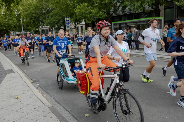 FW Hannover: Mehr als 1.000 Teilnehmende setzen beim "Run4Respect" ein Zeichen für Respekt und gegen Gewalt gegen Einsatzkräfte