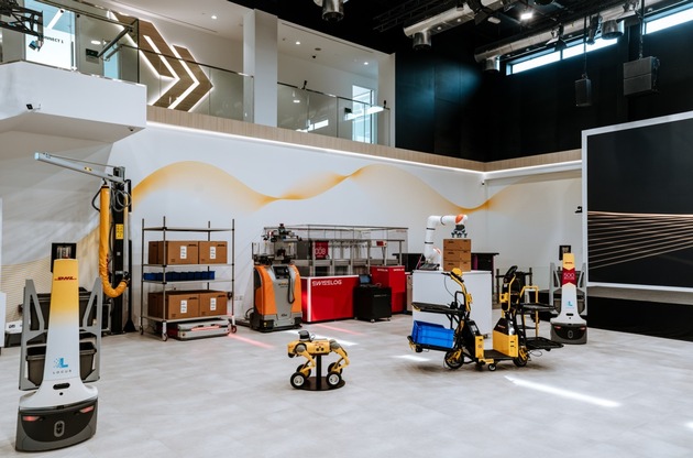PM: DHL eröffnet neues Innovation Center und errichtet in ein hochmodernes Kontraktlogistik-Lager in Dubai, VAE / PR: DHL opens next-gen Innovation Center and builds a state-of-the-art contract logistics warehouse in Dubai, UAE