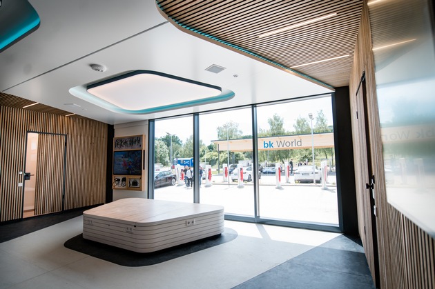 bk World – The service station of the future has opened in Endsee, Germany