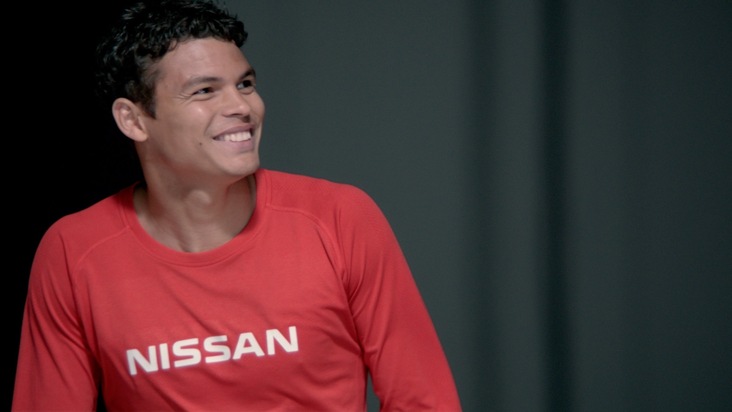 Officialisation d&#039;Andrés Iniesta et de Thiago Silva au rang de nouveaux ambassadeurs de la marque Nissan (IMAGE)