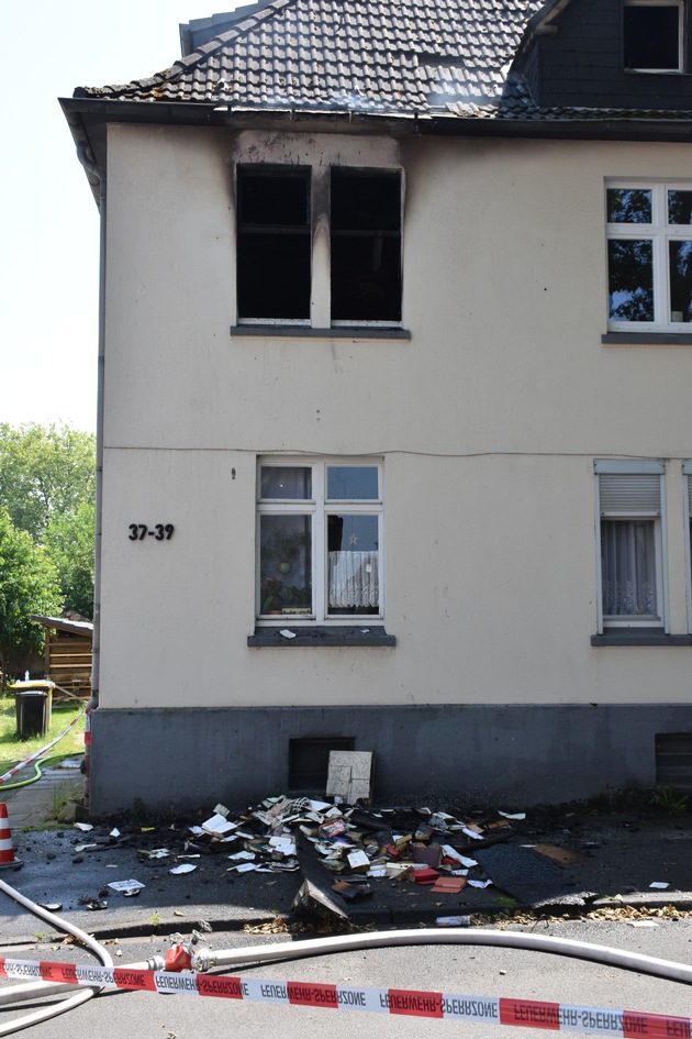 FW-DO: Eine Person bei Wohnungsbrand verletzt