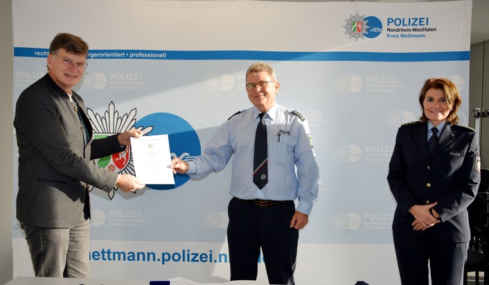 POL-ME: Leiter der Direktion Verkehr geht in den Ruhestand - Kreis Mettmann - 2010155
