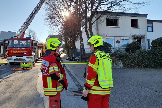 FW-Heiligenhaus: Zwischendeckenbrand in der Oberilp (Meldung 5/2022)