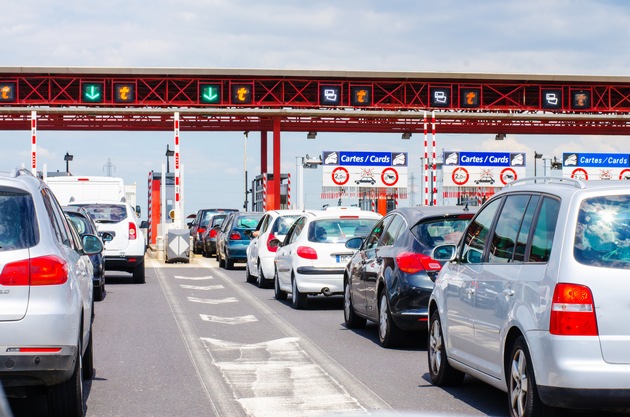 Partir en vacances en voiture : les équipements et règles à ne pas oublier