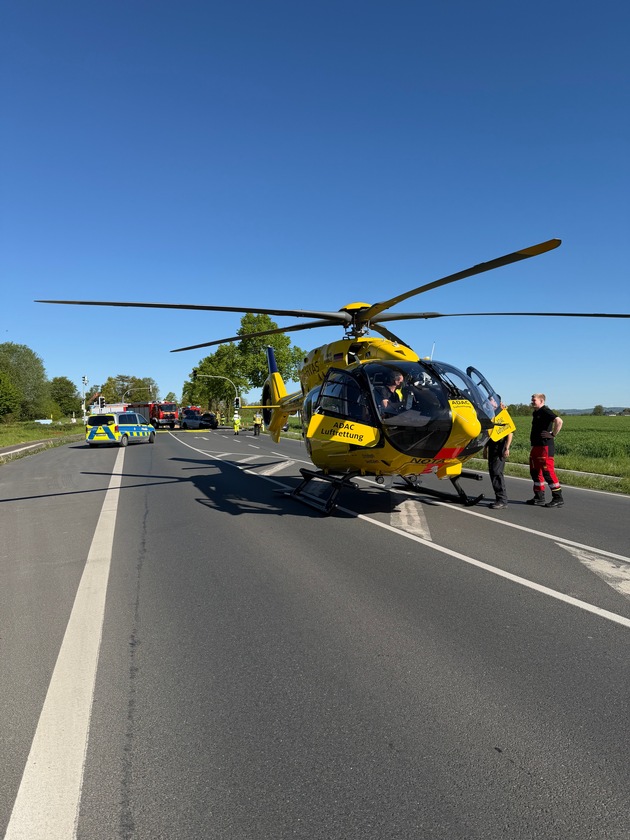 FW-DT: Schwerer Verkehrsunfall am Samstagmorgen auf der Lageschen Stra&szlig;e