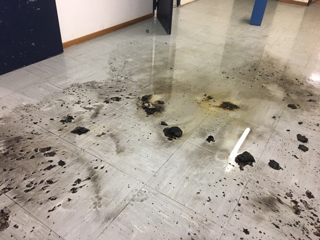 FW Ratingen: Brandstiftung in Lintorfer Schule