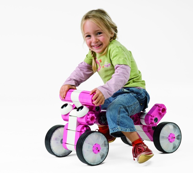 Le nouveau jouet kiditec® «Multicar» a remporté l&#039;Innovation Award 2009 à Cologne