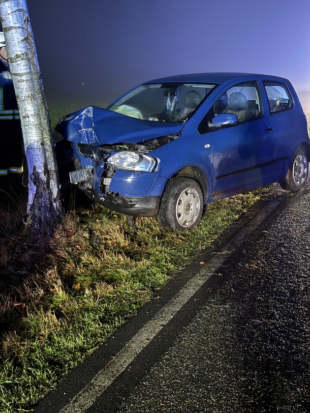 FFW Fredenbeck: Verkehrsunfall auf L 123 / 28-jähriger aus LK ROW leicht verletzt