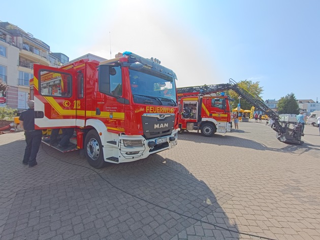 FW Mechernich: Feuerwehr Stadt Mechernich präsentiert sich auf dem Brunnenfest