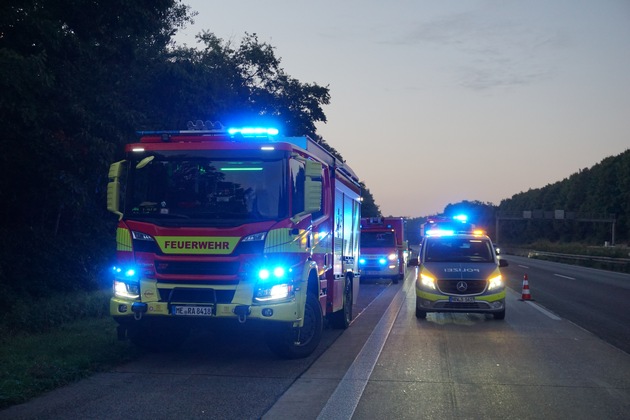 FW Ratingen: Verkehrsunfall - BAB3 - 7 verletzte Personen