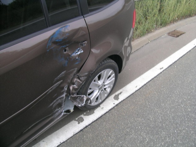 POL-PDKL: A63, Winnweiler, Kollision nach Fahrstreifenwechsel