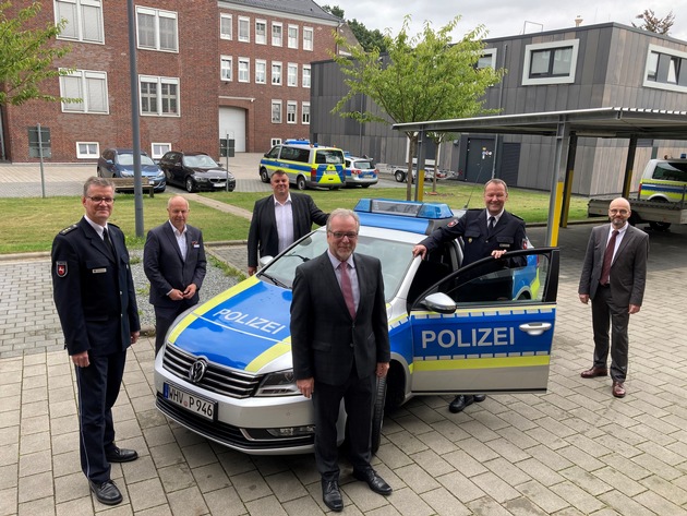 POL-OLD: +++ Heiko von Deetzen als neuer Leiter der Polizeiinspektion Wilhelmshaven/Friesland offiziell vorgestellt+++