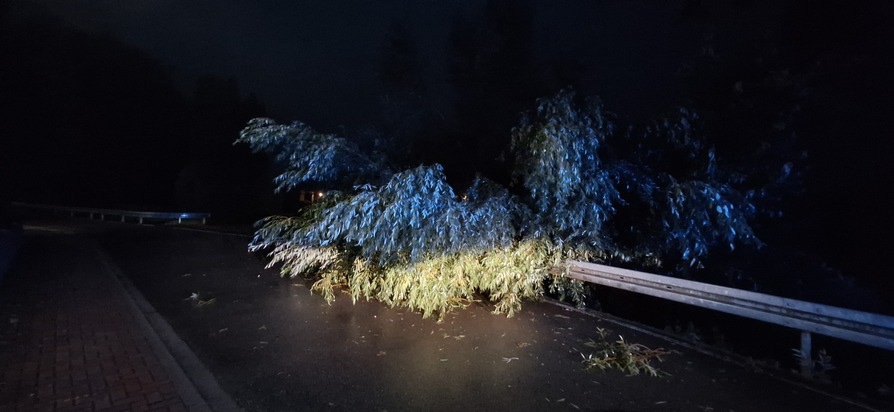 FW Gronau: Unwetter fordert die Feuerwehr Gronau