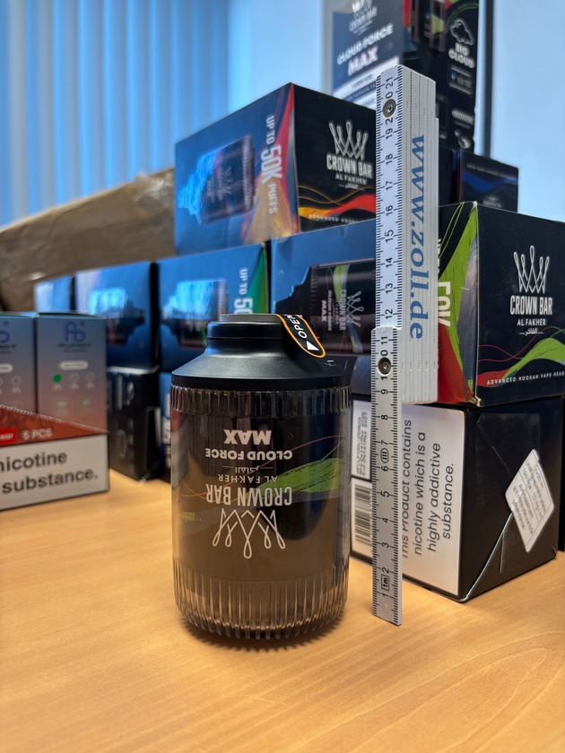 HZA-AC: Tausende unversteuerte E-Vapes / Zoll r&auml;umt Lager von W&uuml;rselener Kiosk