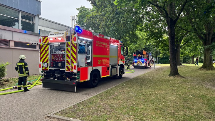 FW-MH: Feuerwehreinsatz am Schul- und Sportzentrum Boverstraße