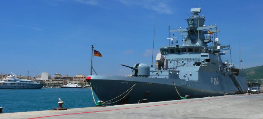 Korvette &quot;Braunschweig&quot; -  Modernstes Schiff der NATO besteht Bewährungsprobe im Roten Meer