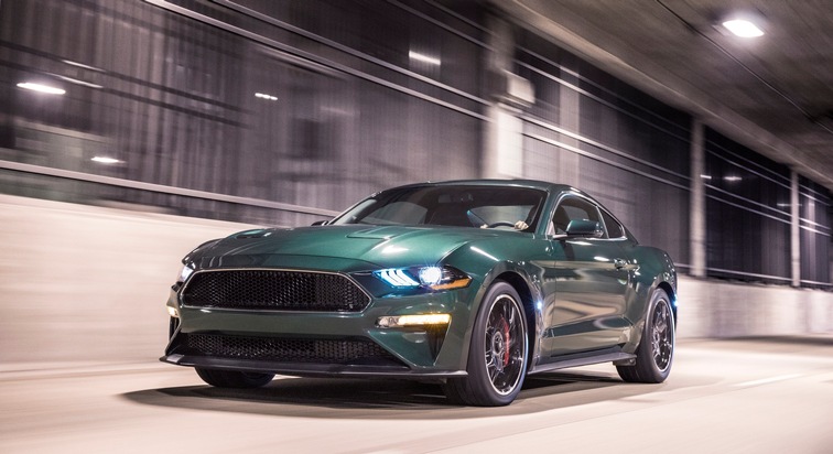 Ford-Werke GmbH: Weltpremieren von Ford auf der NAIAS: Mustang Bullitt[TM]-Sondermodell, neues Sport-SUV Ford Edge ST und Ranger