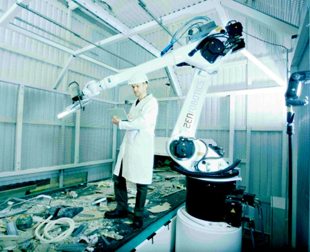 Toel Recycling AG: Weltneuheit - Intelligenter Roboter übernimmt Bauschutt-Recycling