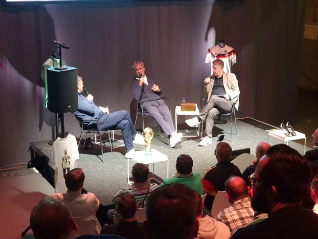 Wie war das damals, Pierre Littbarski?