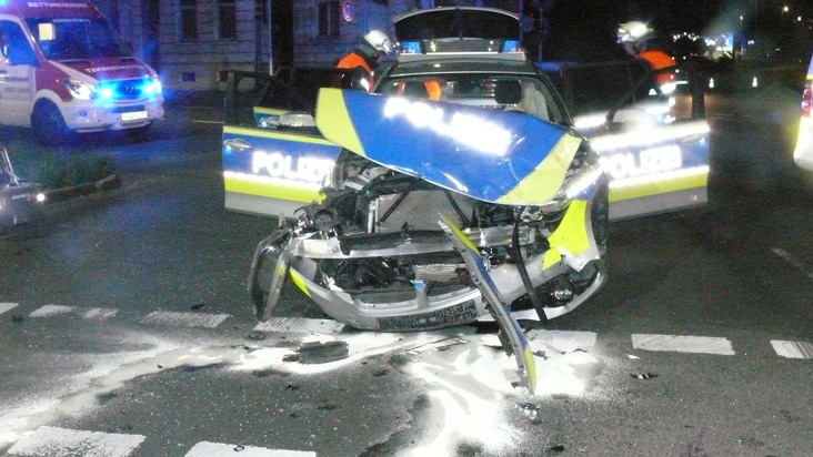 POL-DN: Verkehrsunfall mit Streifenwagen