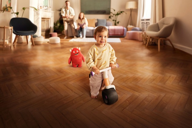 Grosses WOW für die Kleinsten: Das erste Laufvelo für Babys von woom ist da!