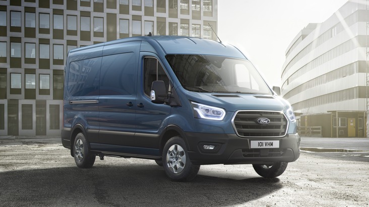 Ford-Werke GmbH: Ford Transit und E-Transit treten 2024 mit neuen digitalen Ford Pro-Funktionen und höherer Leistungsfähigkeit an