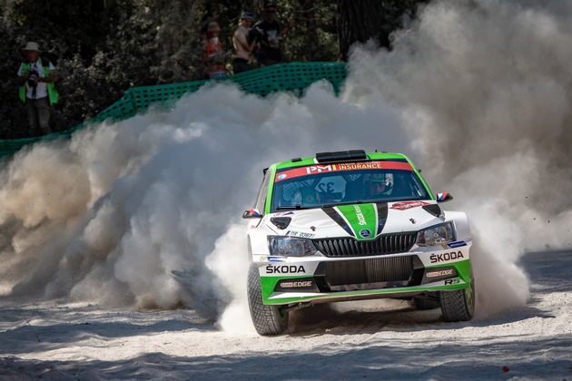 Rallye Türkei: WRC 2-Sieg für SKODA Pilot Jan Kopecký - SKODA gewinnt WRC 2-Titel für Teams (FOTO)