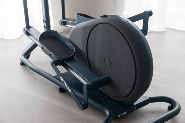 Pressemitteilung - Crosstrainer in neuem Design: Die HOI-Serie von KETTLER erhält erneut Zuwachs