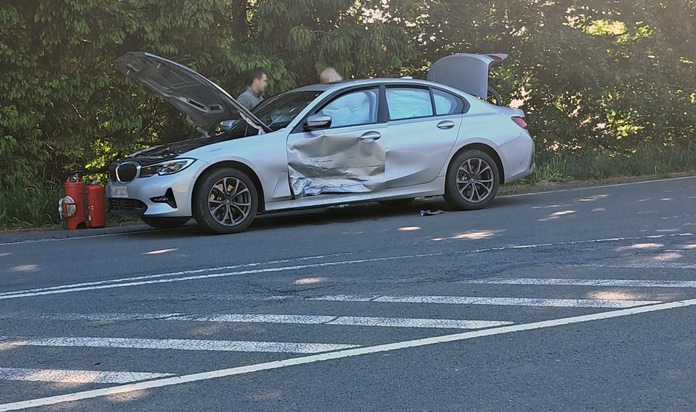 FW-EN: Verkehrsunfall Brantener Straße