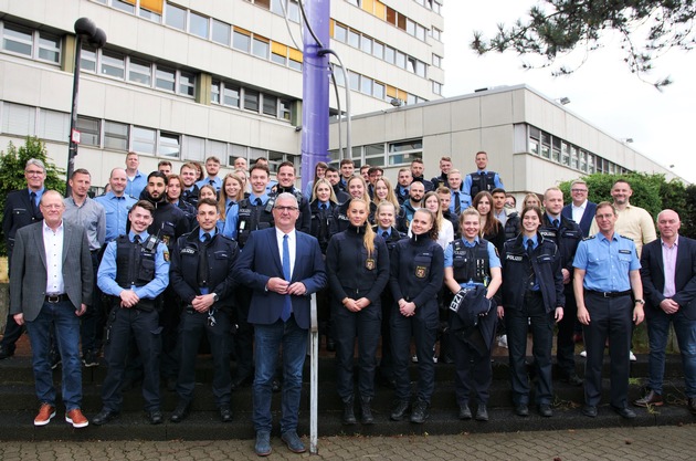 POL-PPKO: Die Neuen im Polizeipräsidium Koblenz