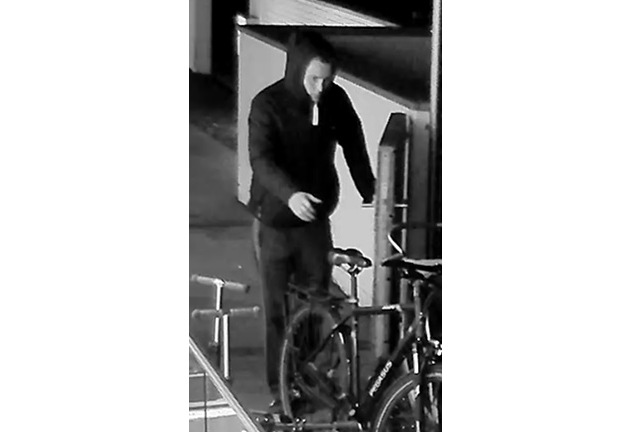 POL-BN: Fotofahndung: Fahrraddiebstahl in Bonn-Limperich - Polizei bittet um Hinweise