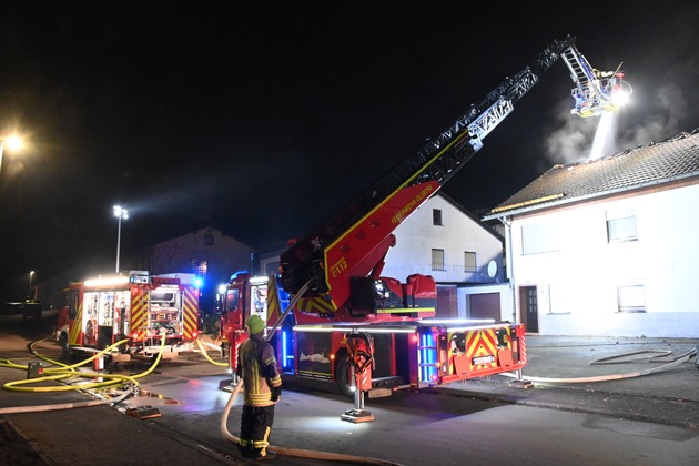 FF Olsberg: Wohnhausbrand in Olsberg