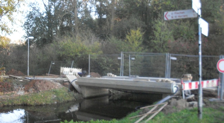 POL-REK: Mann mit Rollstuhl stürzte von Brücke - Kerpen