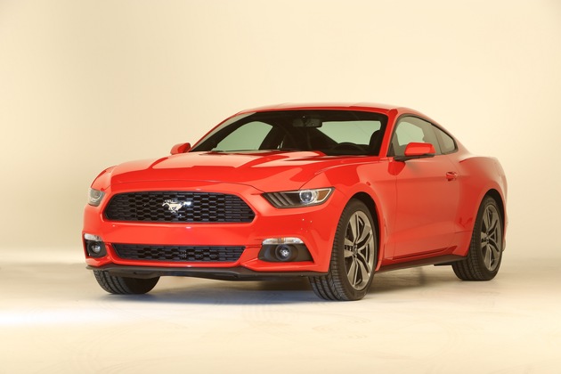 Der neue Ford Mustang: Aufregendes Design, modernste Technik und beeindruckende Fahrleistungen (FOTO)