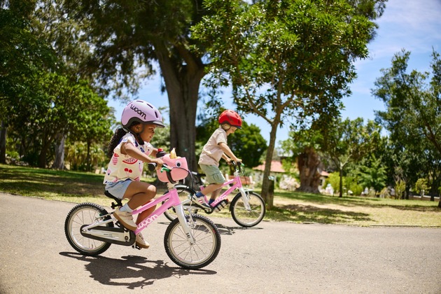 Stiftung Warentest-Sieger: woom GO als bestes Kinderfahrrad ausgezeichnet und startet in "powder pink" ins nächste Abenteuer