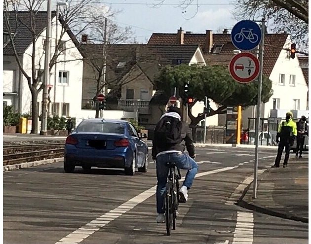 POL-PPMZ: Mainz - Radstreife kontrolliert Gefahrenstellen für den Fahrradverkehr