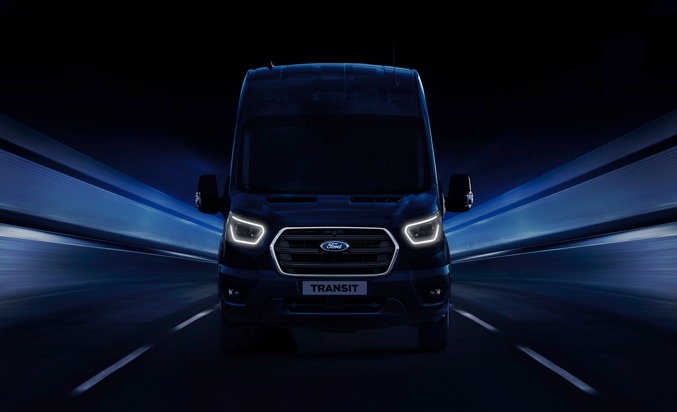 Ford-Werke GmbH: Vernetzt und elektrifiziert: Ford stellt auf der IAA Nutzfahrzeuge die modernisierte Modellfamilie vor