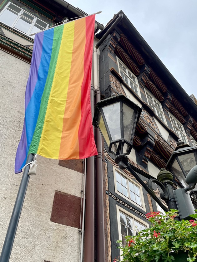 Regenbögen für das Alte und Neue Rathaus