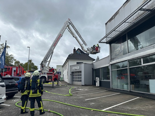 FW-MH: Dritte Folgemeldung zum Großbrand an der Kölner Straße