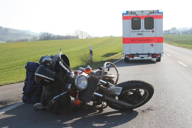 POL-PDKL: Unfall: Motorrad teilweise überrollt