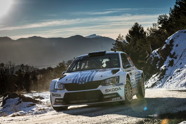 Triumph bei der ,Monte&#039;: Mikkelsen setzt Meilenstein in der Erfolgsstory von SKODA (FOTO)