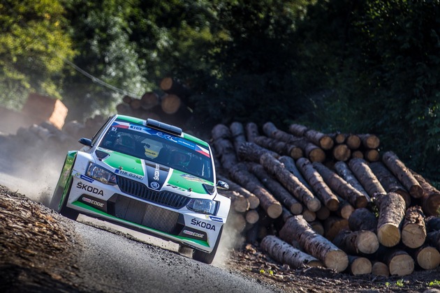 Jan Kopecky holt tschechischen Meistertitel im SKODA Fabia R5 (FOTO)