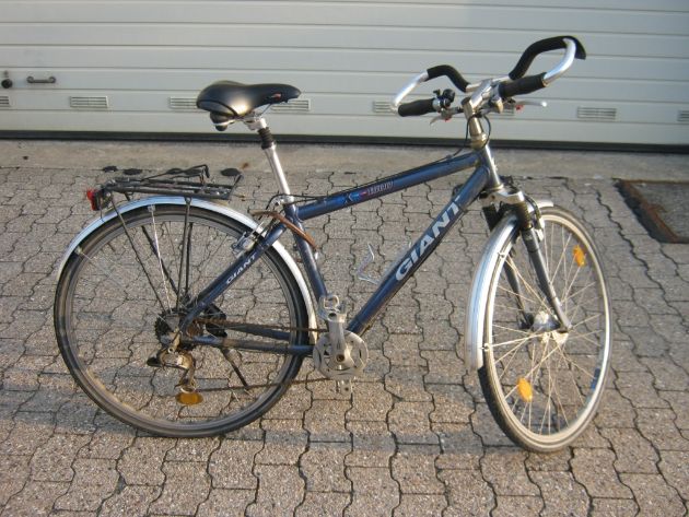 POL-FL: Schleswig - Eigentümer gesucht, gestohlene Fahrräder gefunden