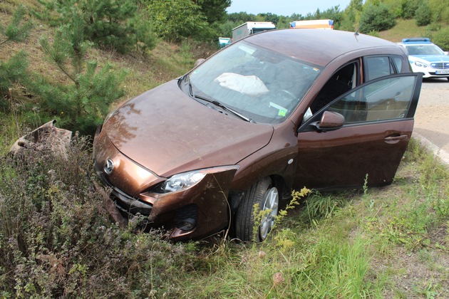 POL-PDKL: A63/Kaiserslautern, Zu schnell in die Ausfahrt gefahren