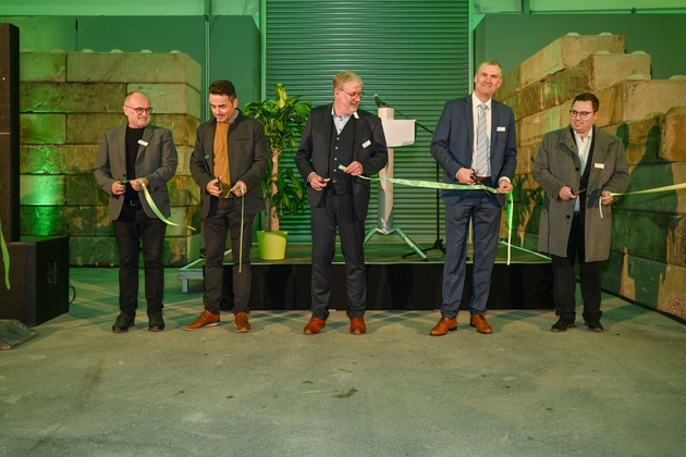 Pressemitteilung: Nehlsen eröffnet neue und modernisierte Betriebsstätte in Kamenz