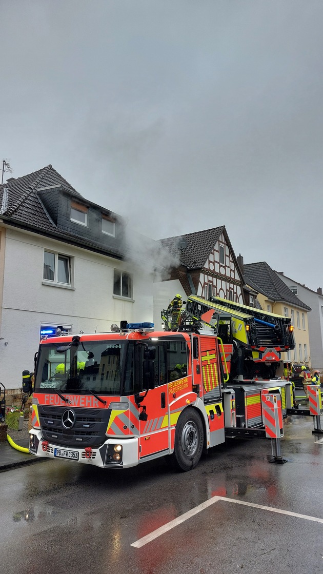 FW Paderborn: Gemeldeter Wohnungsbrand in Paderborner Innenstadt