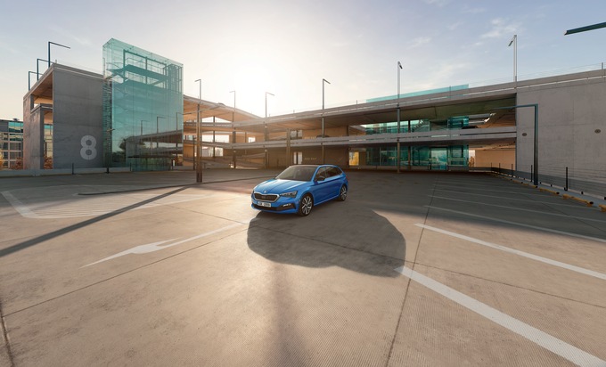 SKODA AUTO kooperiert mit Parkopedia für eine schnellere und bequemere Parkplatzsuche mit Echtzeit-Informationen