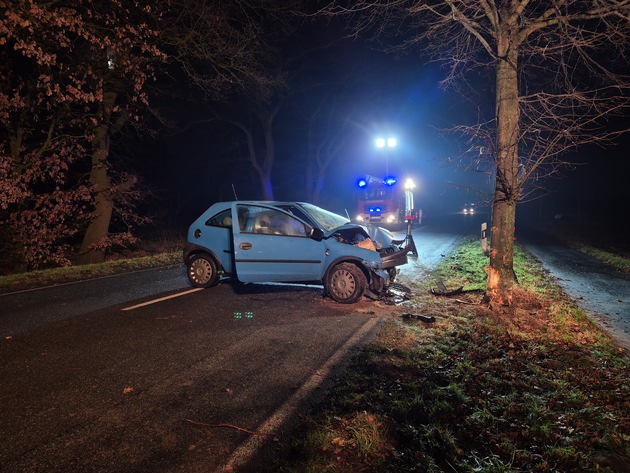 FFW Schiffdorf: 35-jährige bei Verkehrsunfall tödlich verletzt